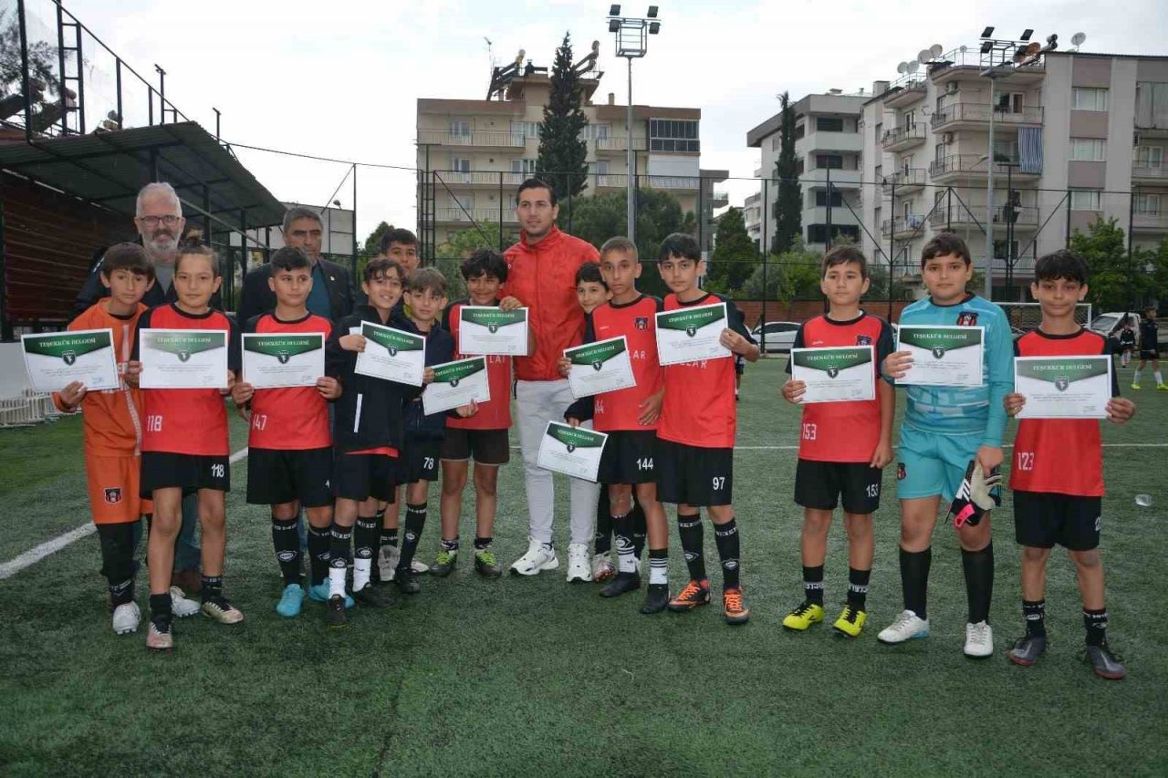 Efeler Cup 2 Futbol Turnuvası heyecanı sona erdi