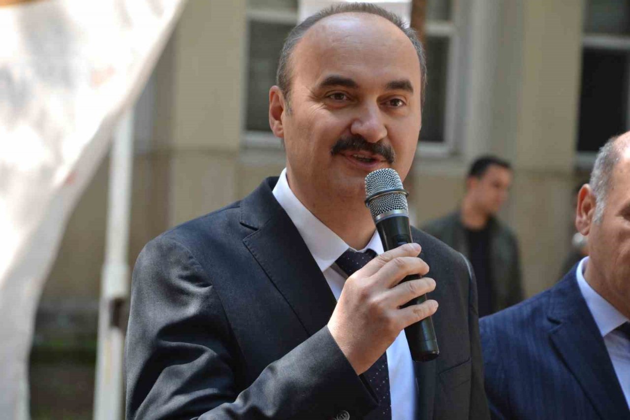 Batman’daki okullara 300 adet masa tenisi ekipmanı dağıtıldı