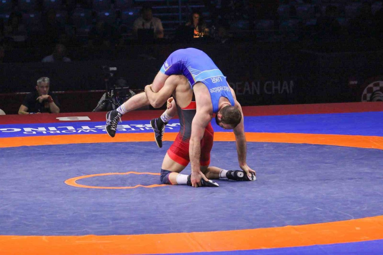 İbrahim Çiftçi, Avrupa Güreş Şampiyonası’nda bronz madalya kazandı