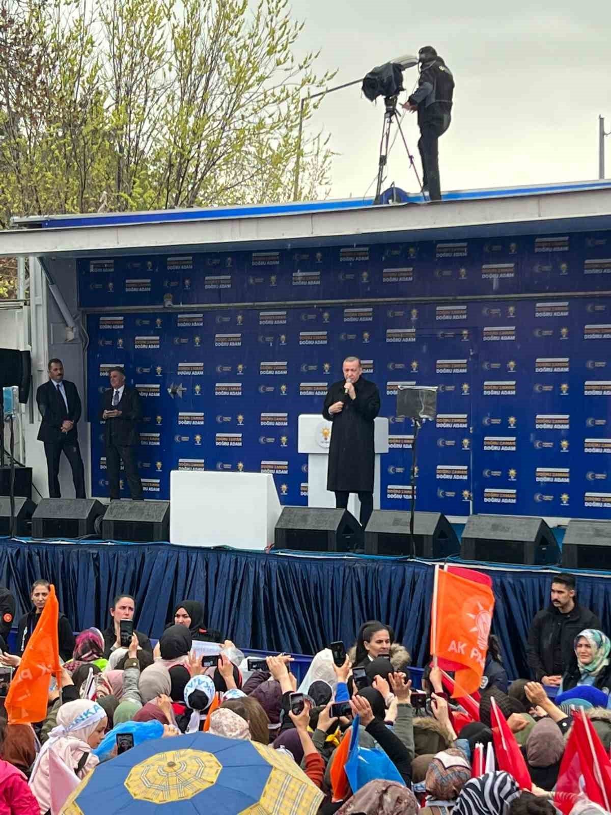 Cumhurbaşkanı Erdoğan, seçim vaatleri üzerinden Kılıçdaroğlu’na yüklendi: