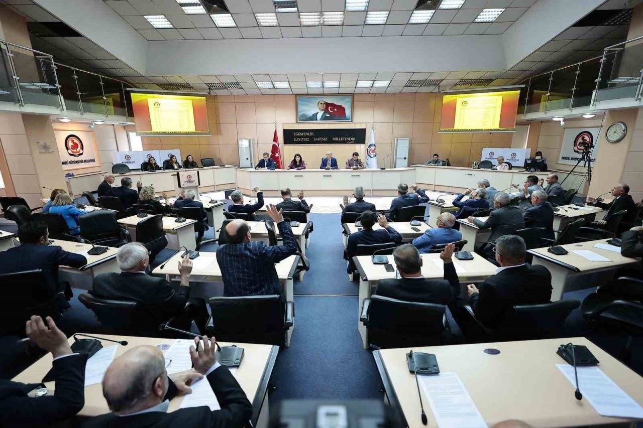 Denizli Büyükşehir Belediyesinin 2022 Faaliyet Raporu kabul edildi