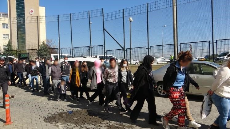 Diyarbakır’da ’Kökünü Kurutma Operasyonu’nda 133 tutuklama