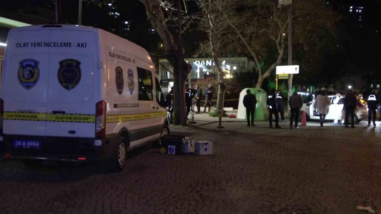 Kartal’da otomobile silahlı saldırı: 2 ölü, 2 yaralı