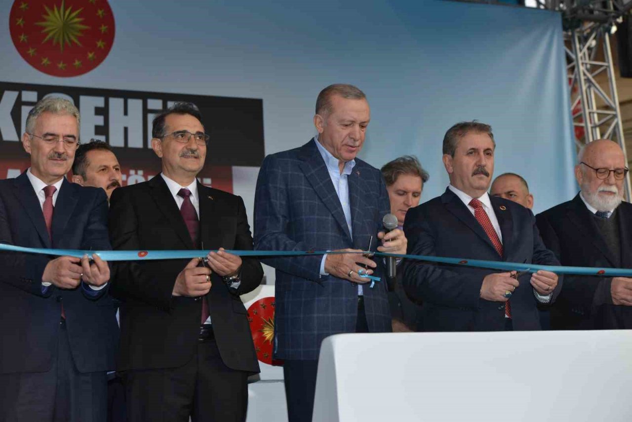 Cumhurbaşkanı Erdoğan Eskişehir’de 2 yeni müjde verdi