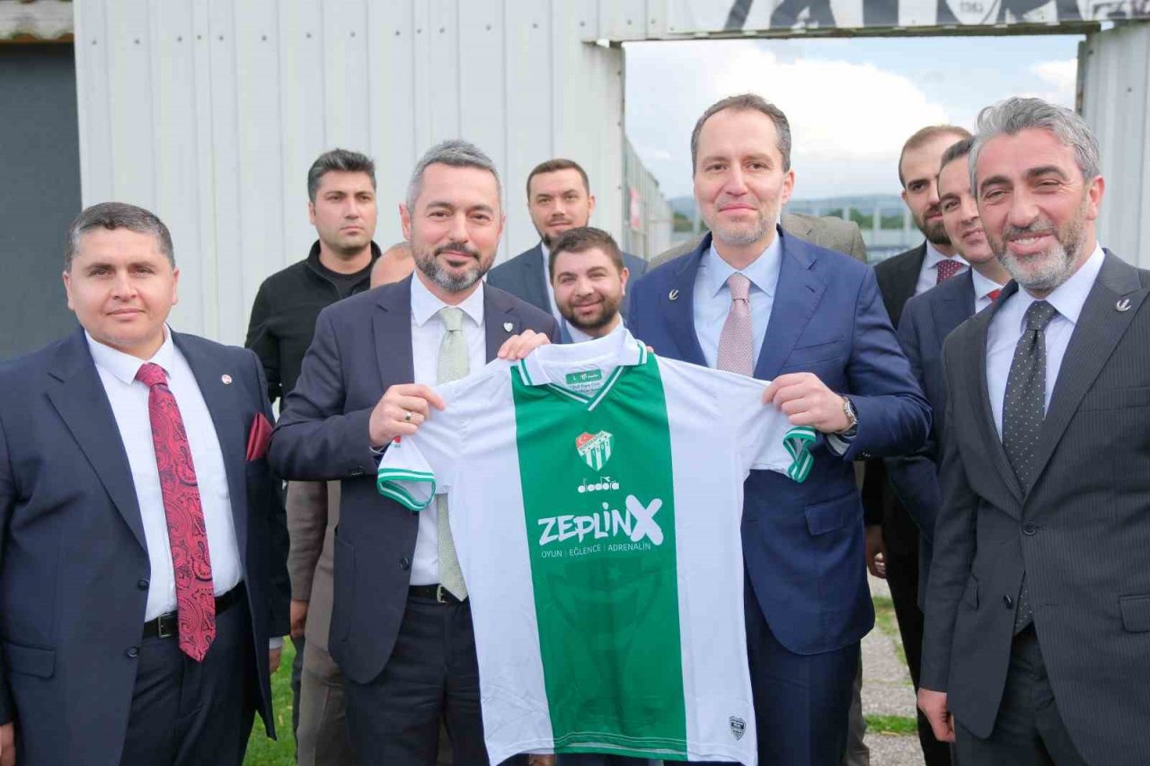 Fatih Erbakan, Bursaspor’u ziyaret etti
