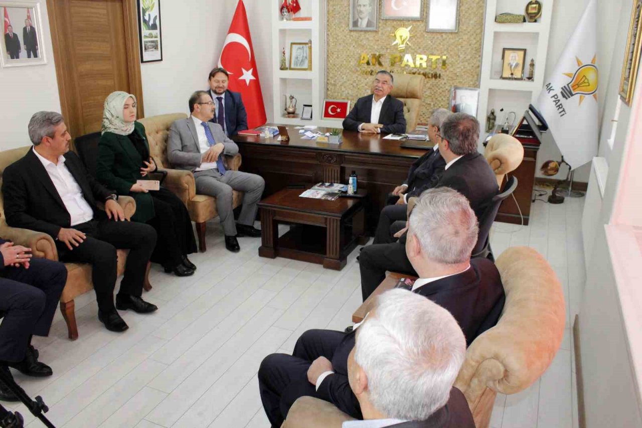 AK Parti Grup Başkanı İsmet Yılmaz; "Yozgat ve Sivas’ın şahlanışı hızlı trenle olacak"