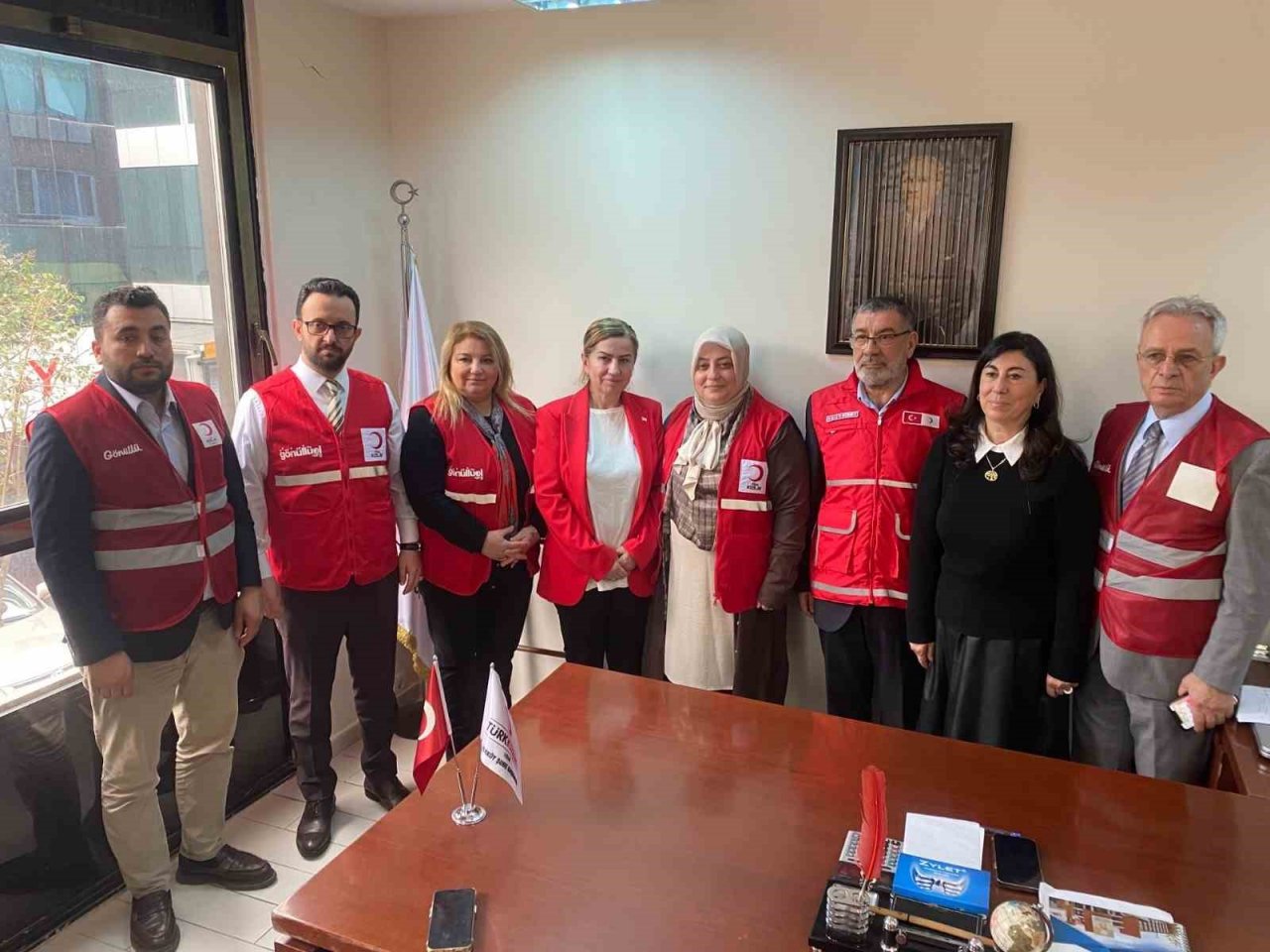 AK Parti İstanbul Milletvekili Adayı Süslü, Kızılay’a kan bağışı çağrı yaptı