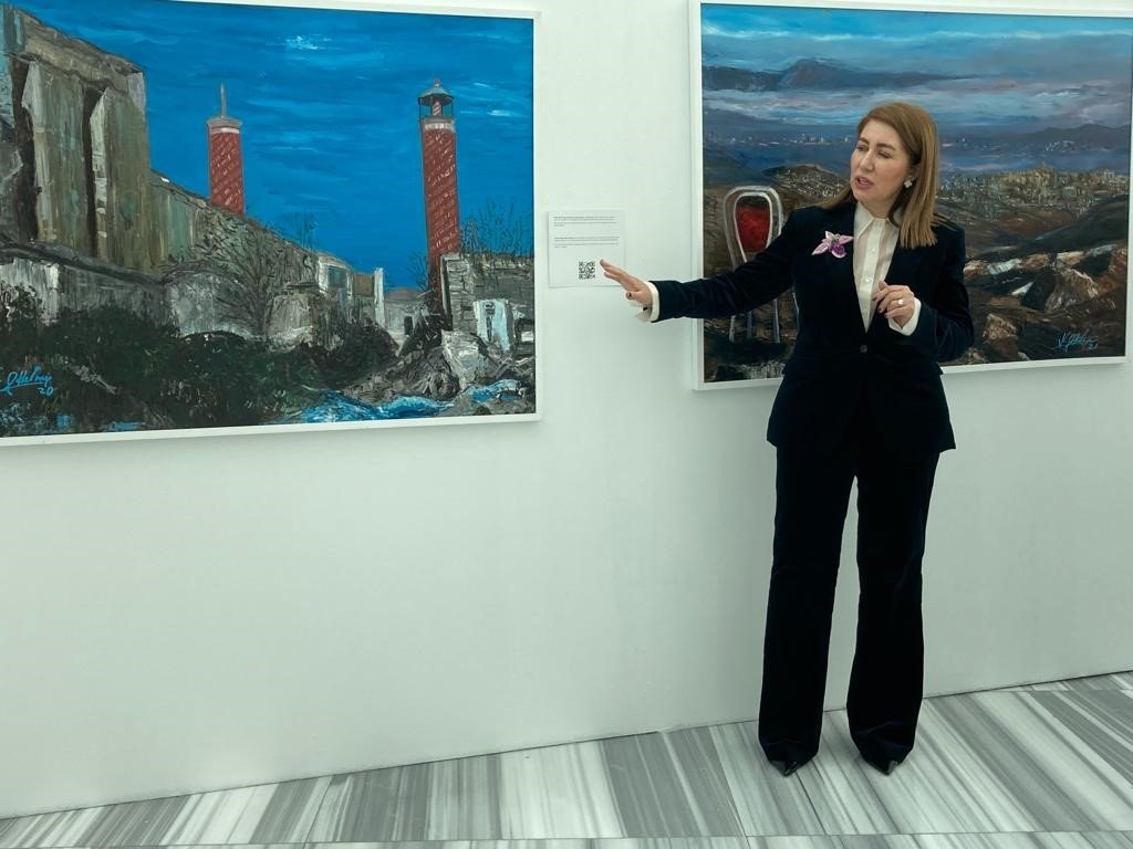 Azerbaycanlı ressamın "Karabağ’ın Mirası" sergisi Ankaralı sanatseverlerle buluştu