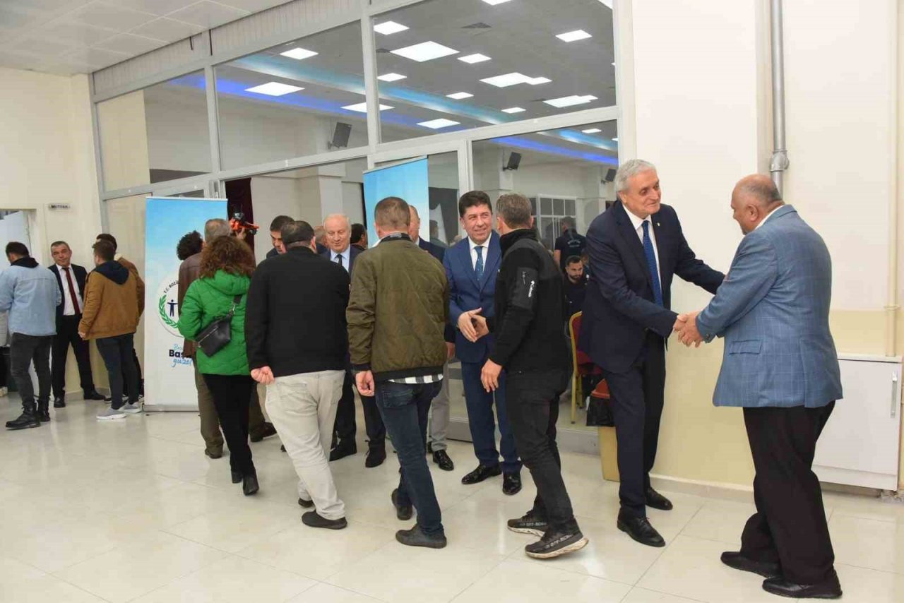 Bozüyük Belediyesi’nin iftar yemeğinde buluştular