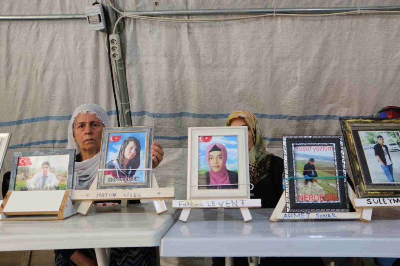 Evlat nöbetindeki baba: “20 bayramdır evladıma hasretim”