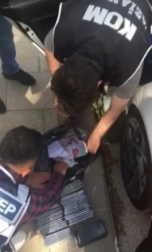 Gaziantep’te 53 adet kaçak cep telefonu ele geçirildi