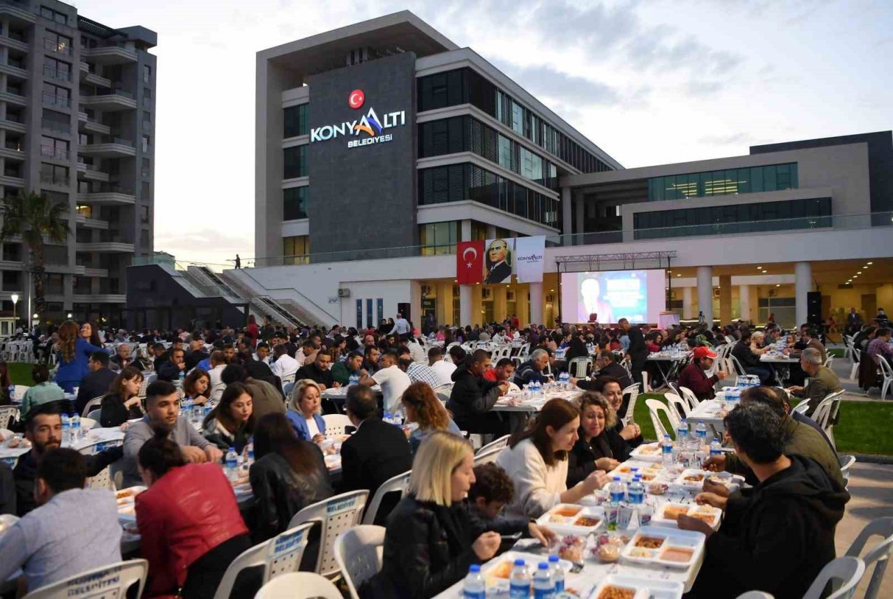 İkramiyeler maaştan önce yatacak