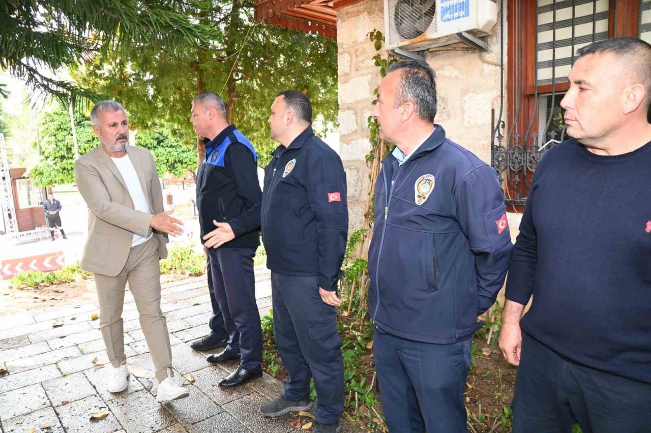 Başkan Şükrü Sözen belediye personeliyle bayramlaştı