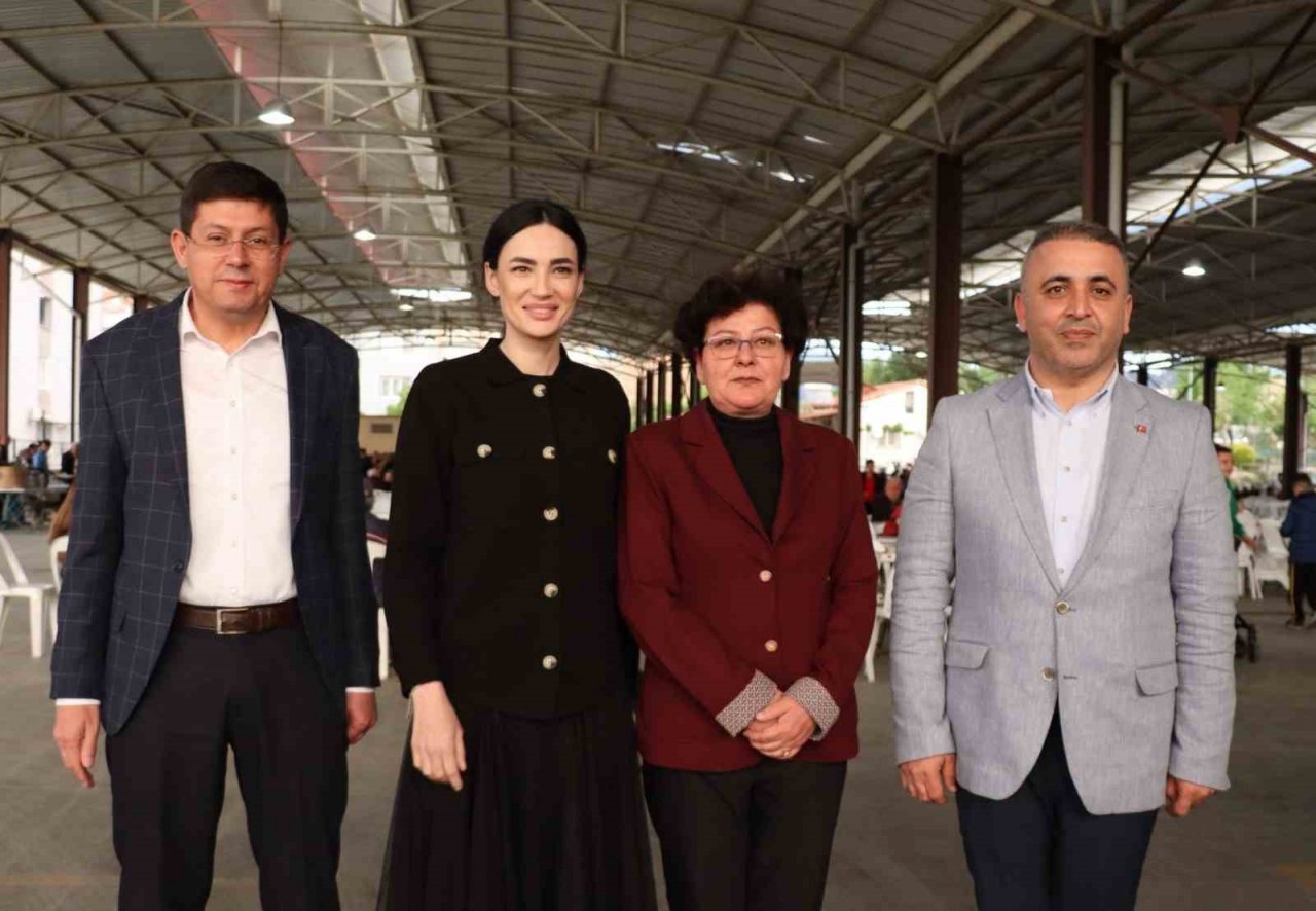 Nazilli’de son iftar programı Turan Mahallesi’nde gerçekleştirildi