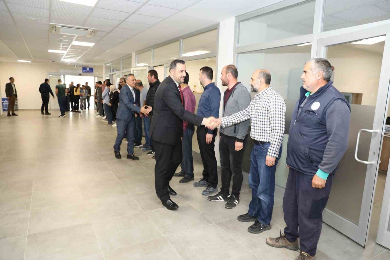 Rektör kalan, ALKÜ ailesiyle bayramlaştı