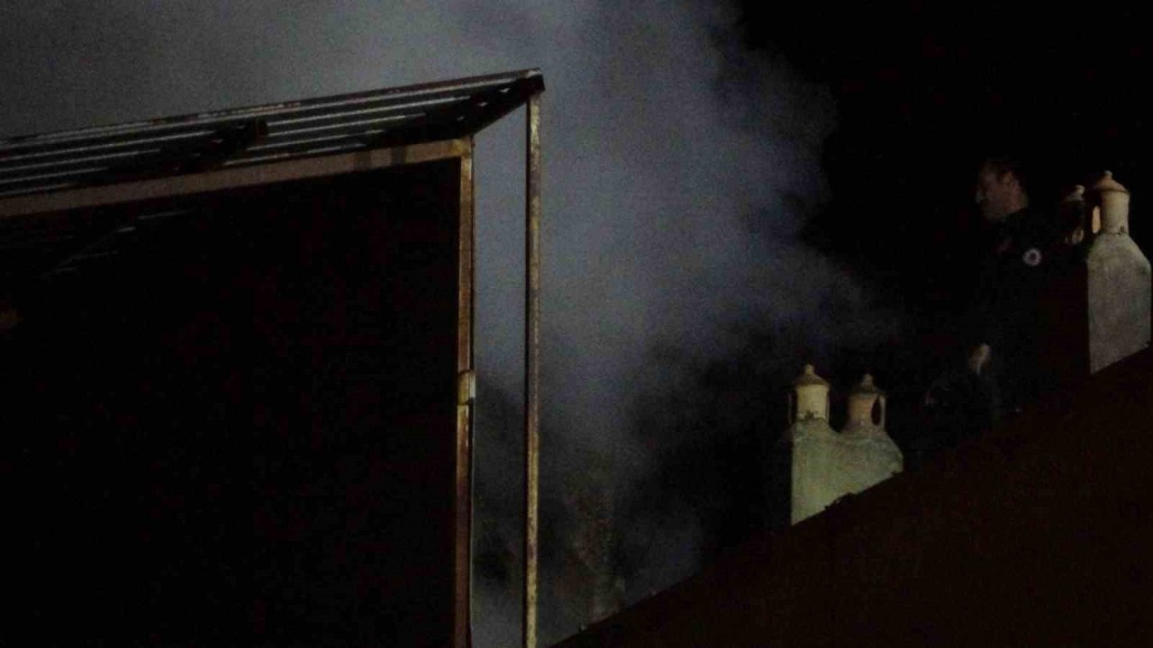 Fırının bacasında yangın