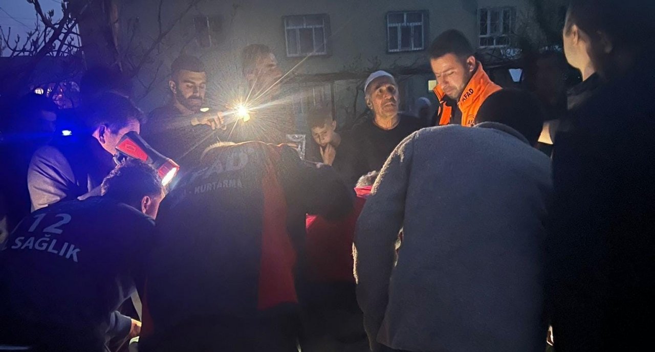 Siirt’te tarım aracı devrildi, sürücü ağır yaralandı