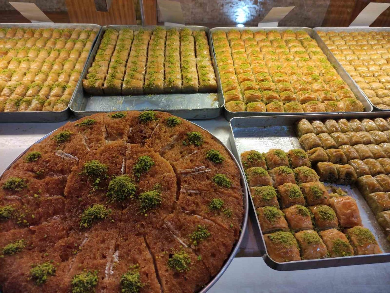 Tatlıcılarda bayram yoğunluğu başladı