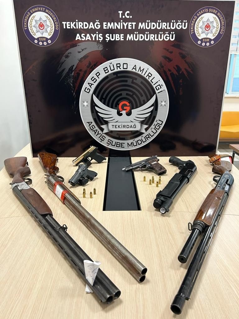 Ramazan Bayramı öncesi operasyon: 22 gözaltı