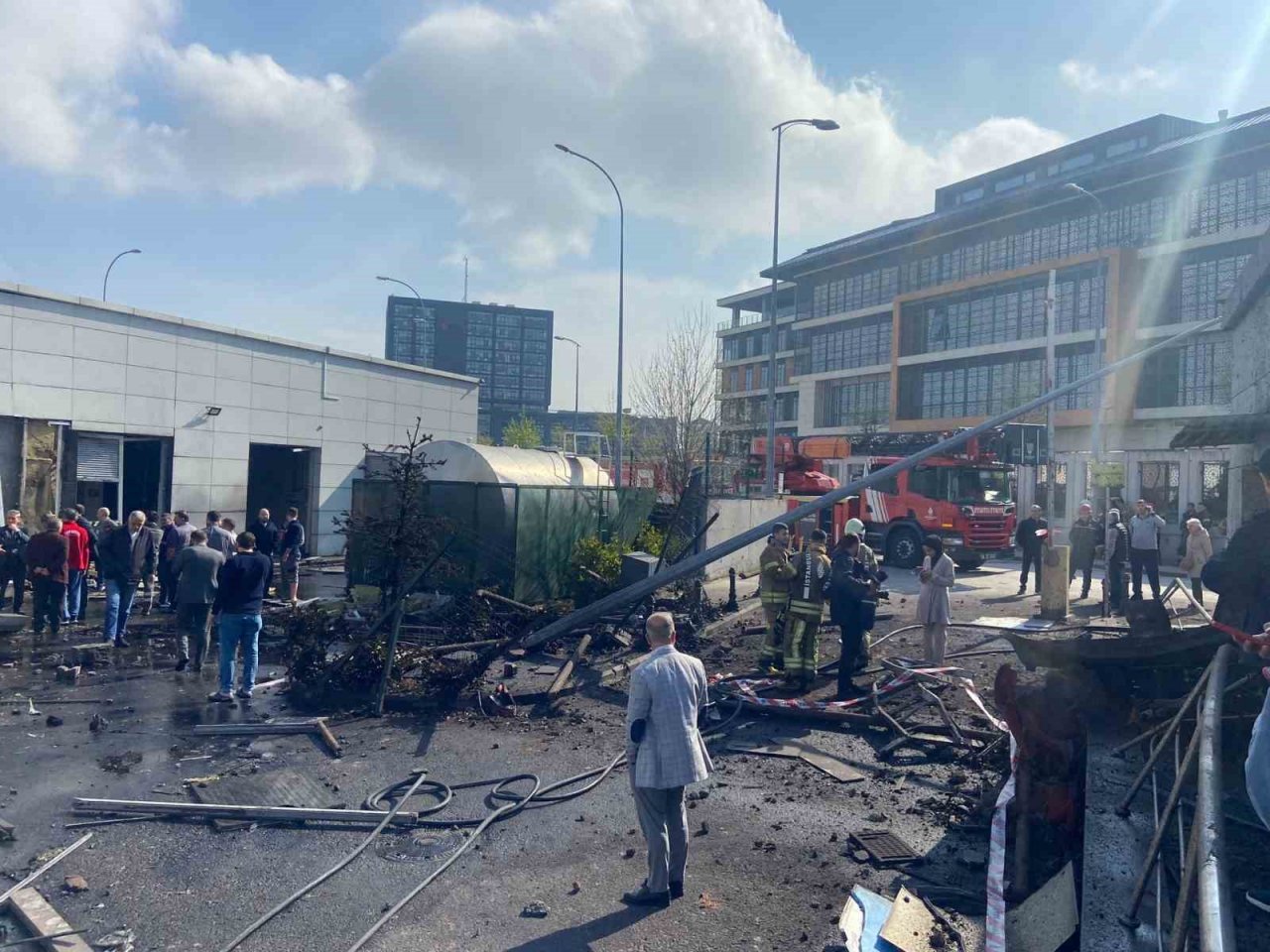 Ümraniye Eğitim ve Araştırma Hastanesi’nde sıcak su kazanı patladı