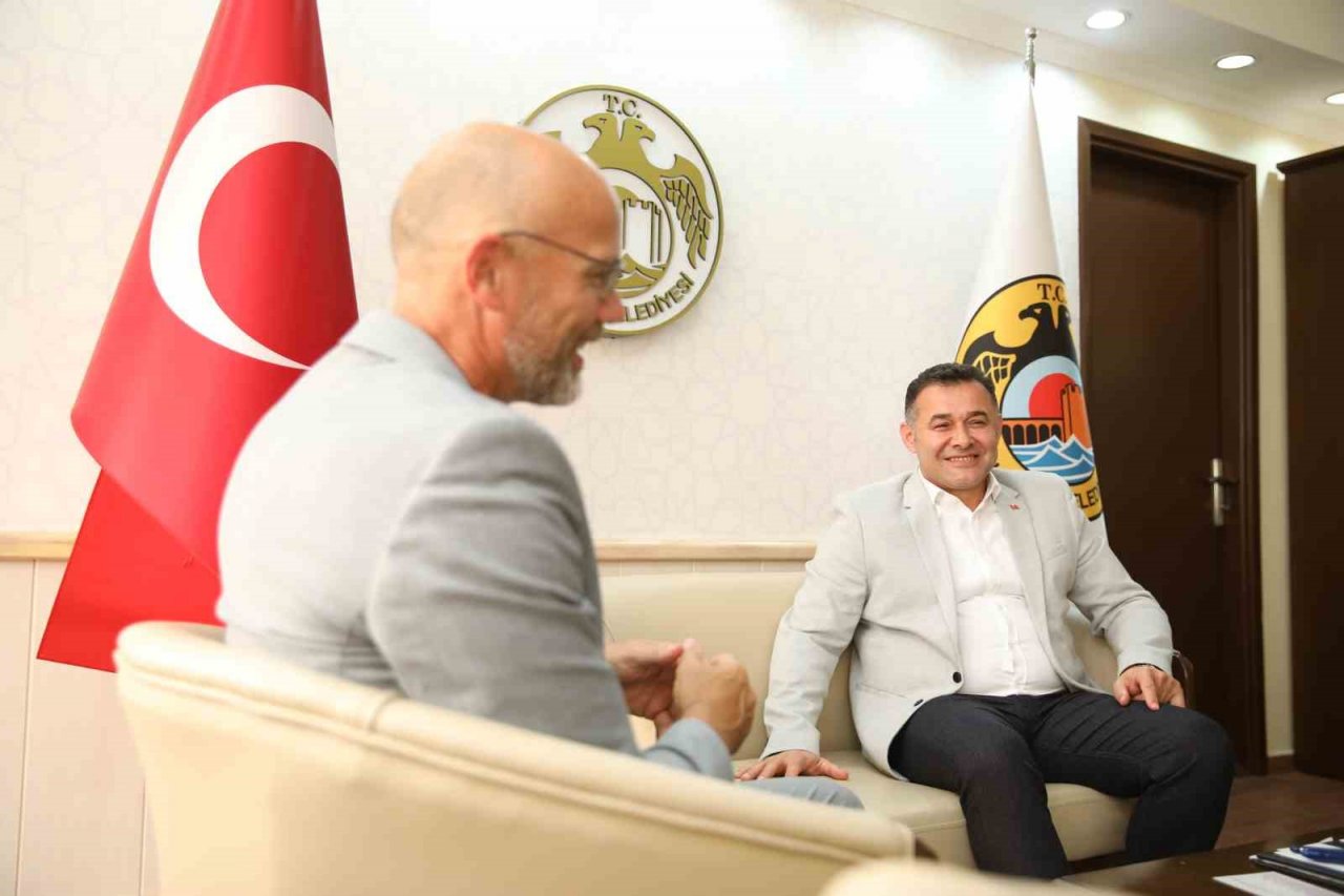 Konsolos Tscherner’den Başkan Yücel’e ziyaret