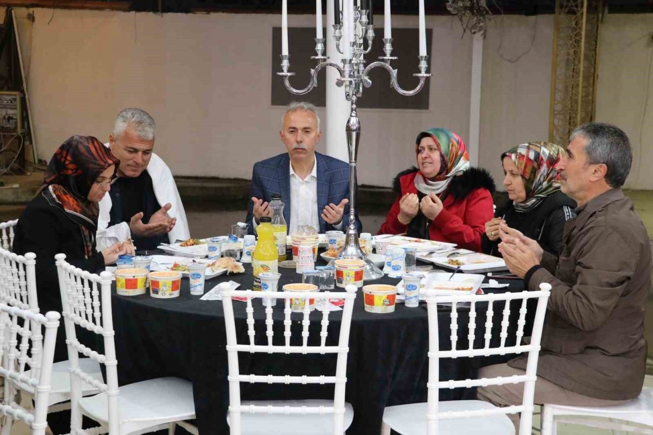 Başkan Öztürk: “Taşova’mız hizmette kabuk değiştiriyor, çağ atlıyor”