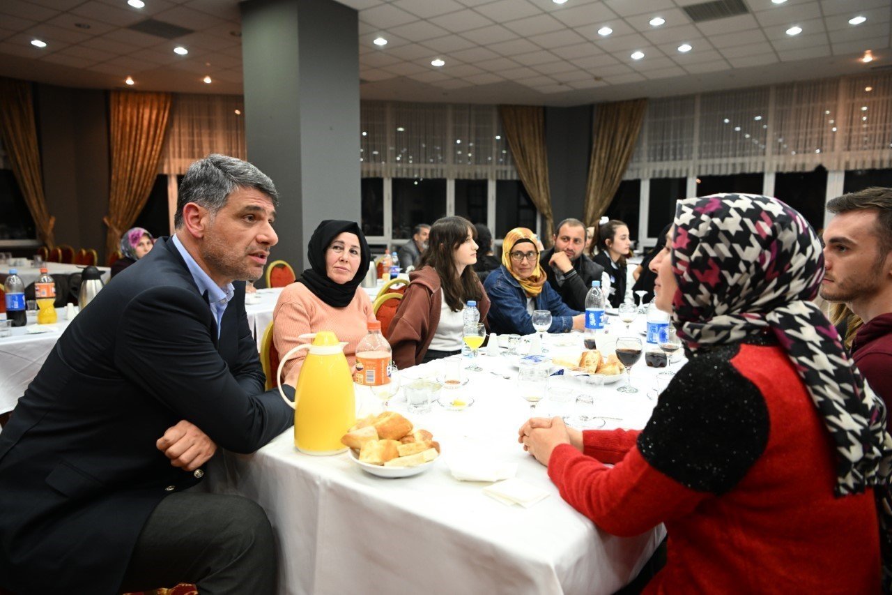 Kartepe’de gönül sofrası kuruldu