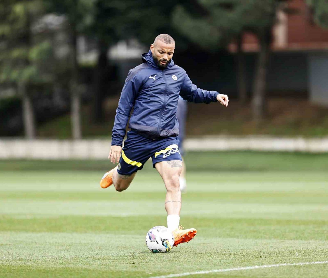 Fenerbahçe, İstanbulspor maçı hazırlıklarına başladı