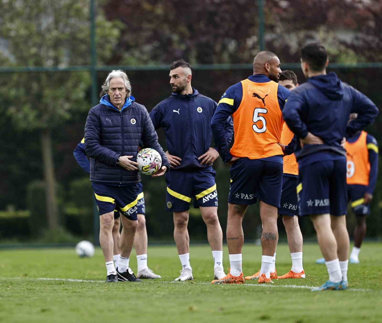 Fenerbahçe, İstanbulspor maçı hazırlıklarına başladı