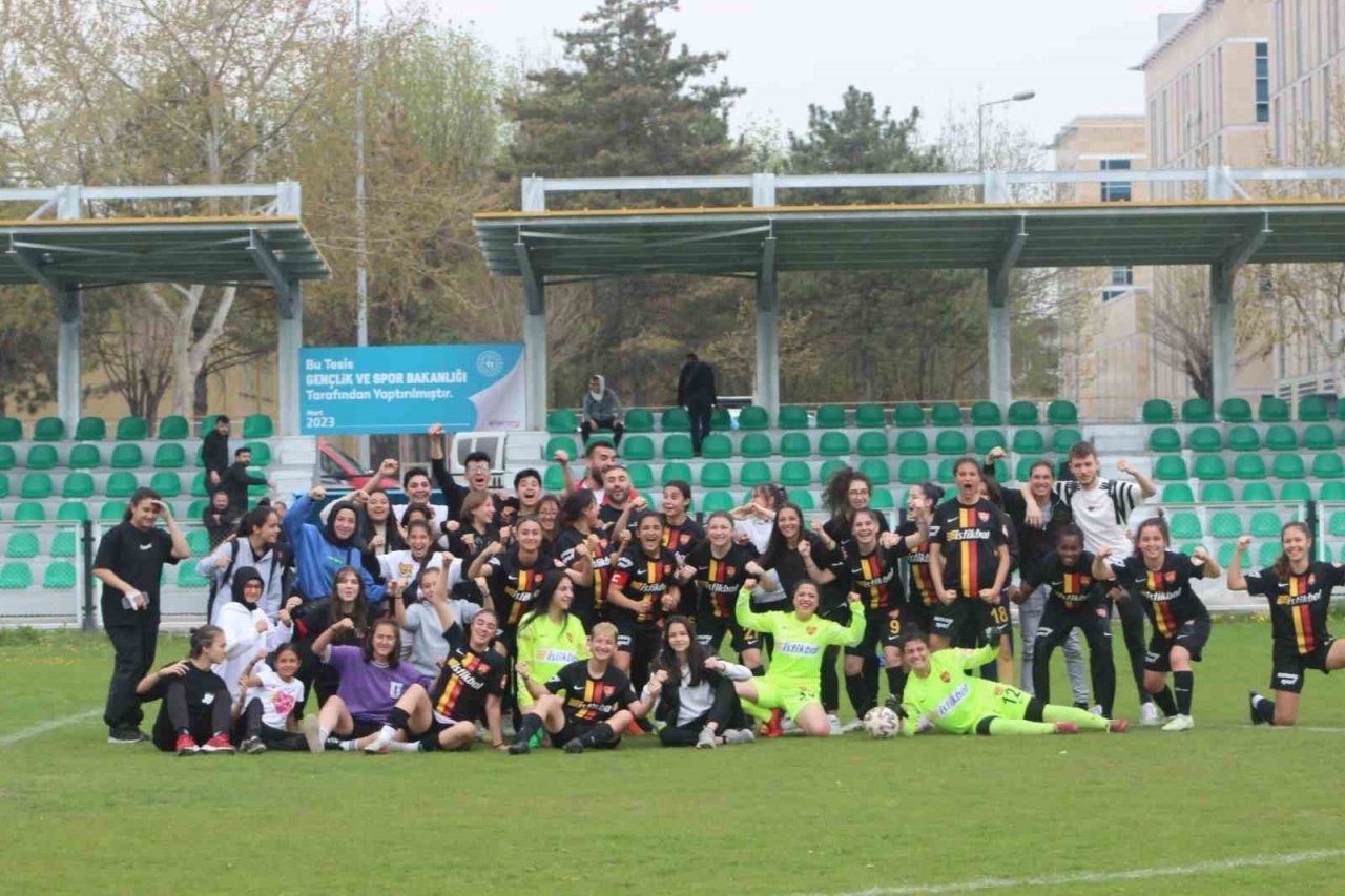 Kadınlar 1. Lig: Yukatel Kayseri Kadın FK: 2- Gaziantep Asyaspor: 0