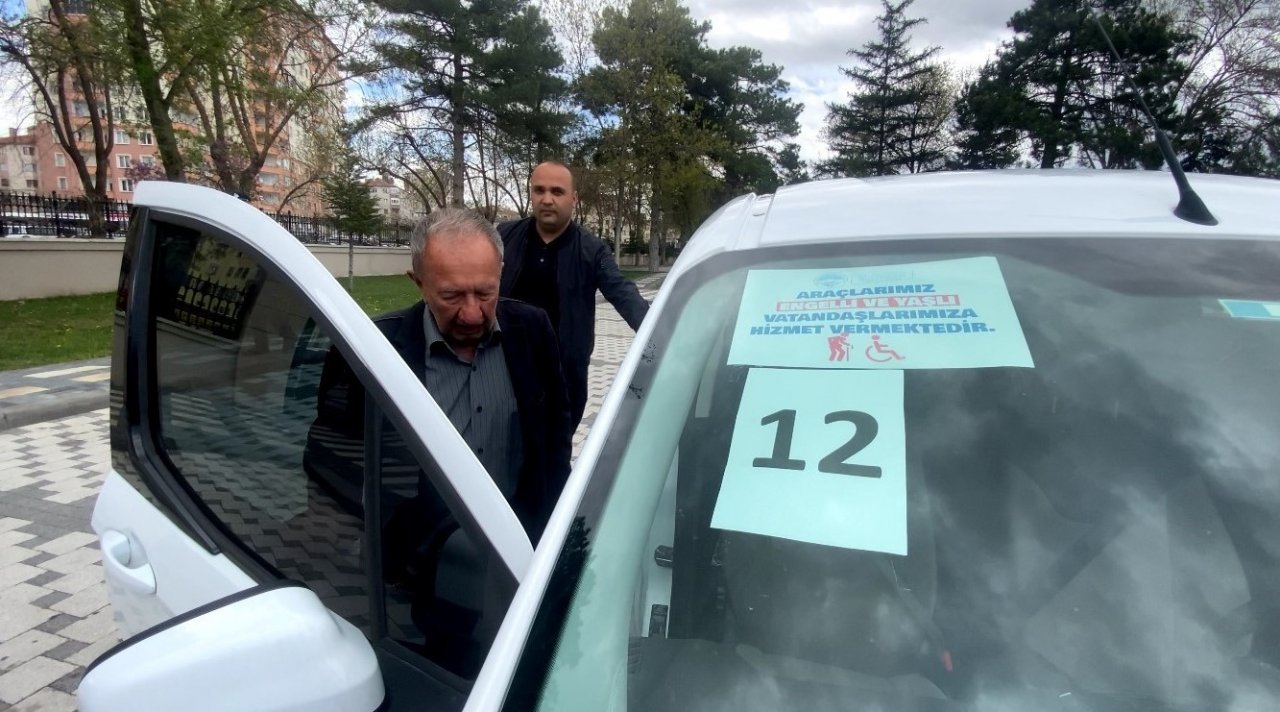 Kayseri Büyükşehir’e ‘mezarlık hizmeti’ teşekkürü