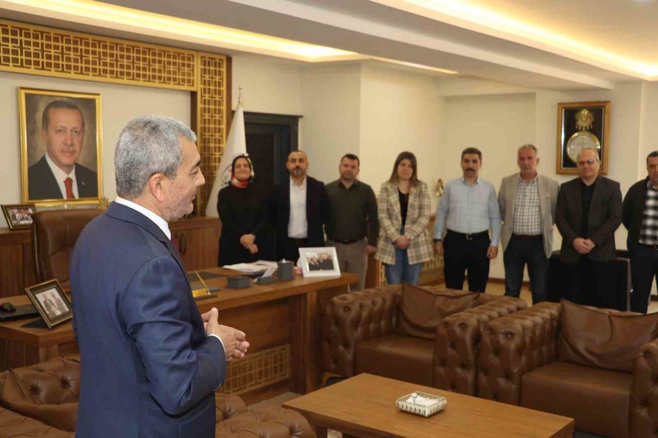 Başkan Kaplan, belediye personeli ile bayramlaştı