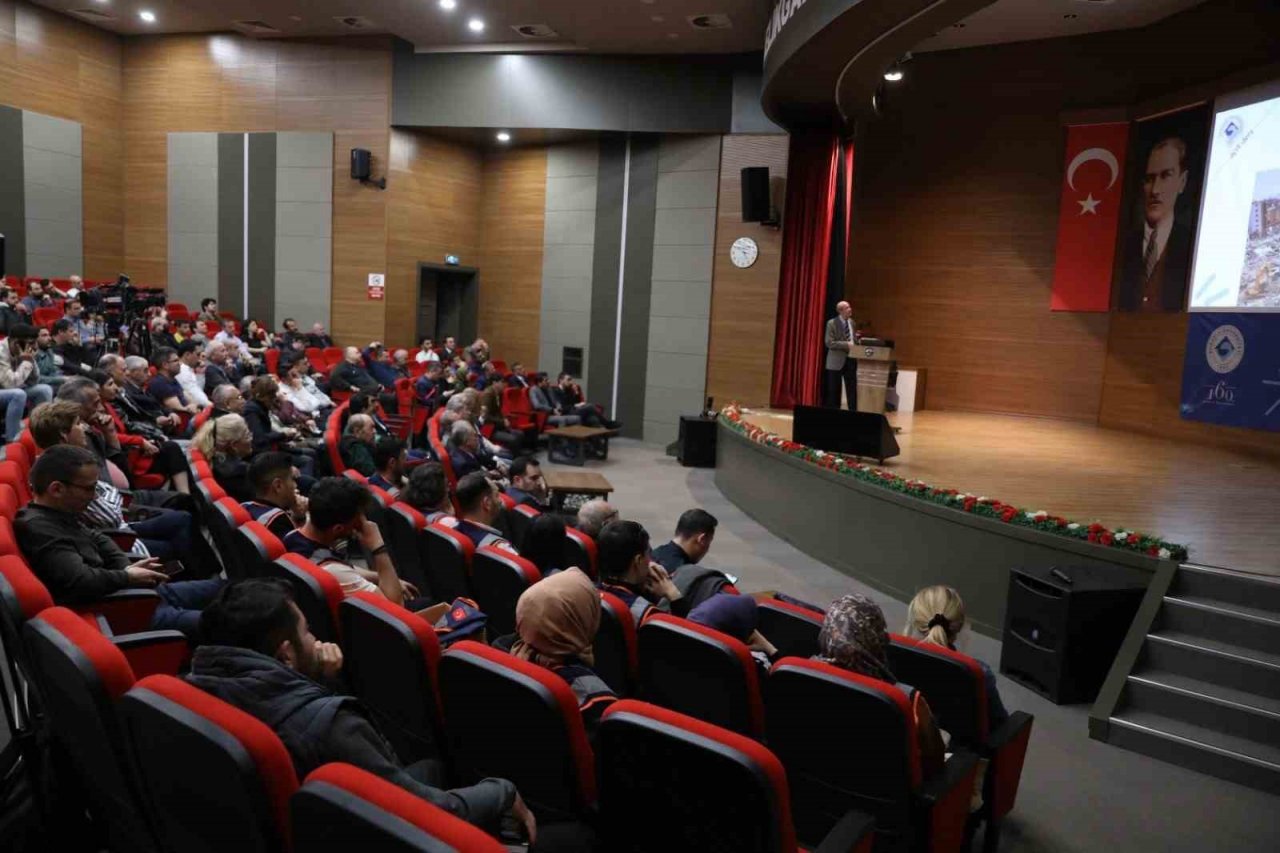 Melikgazi’de depremler hakkında bilgilendirme seminerlerinin ikincisi gerçekleştirildi