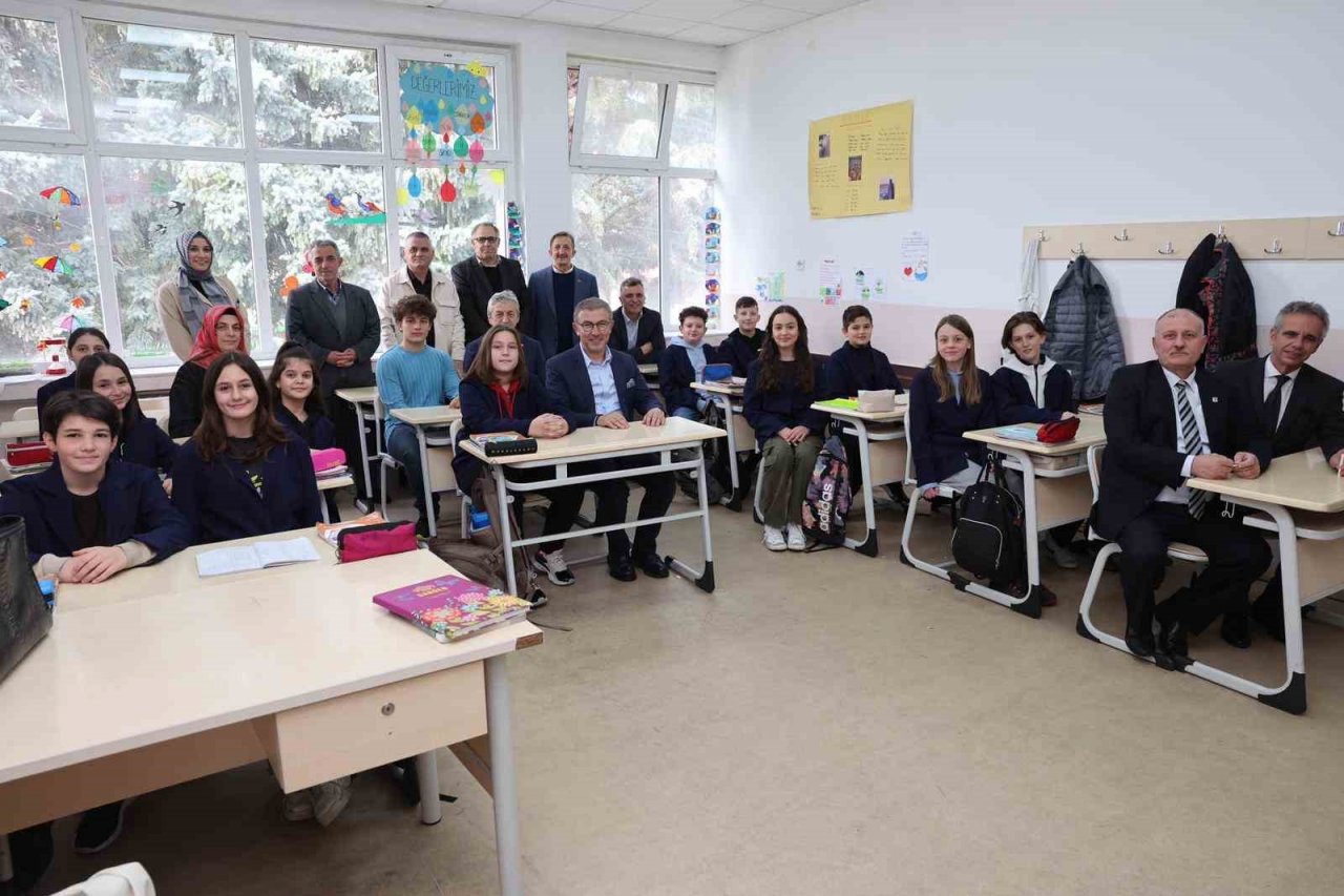 Başkan Köken, Ramazan’ın son gününde Balkanlılarla bir araya geldi