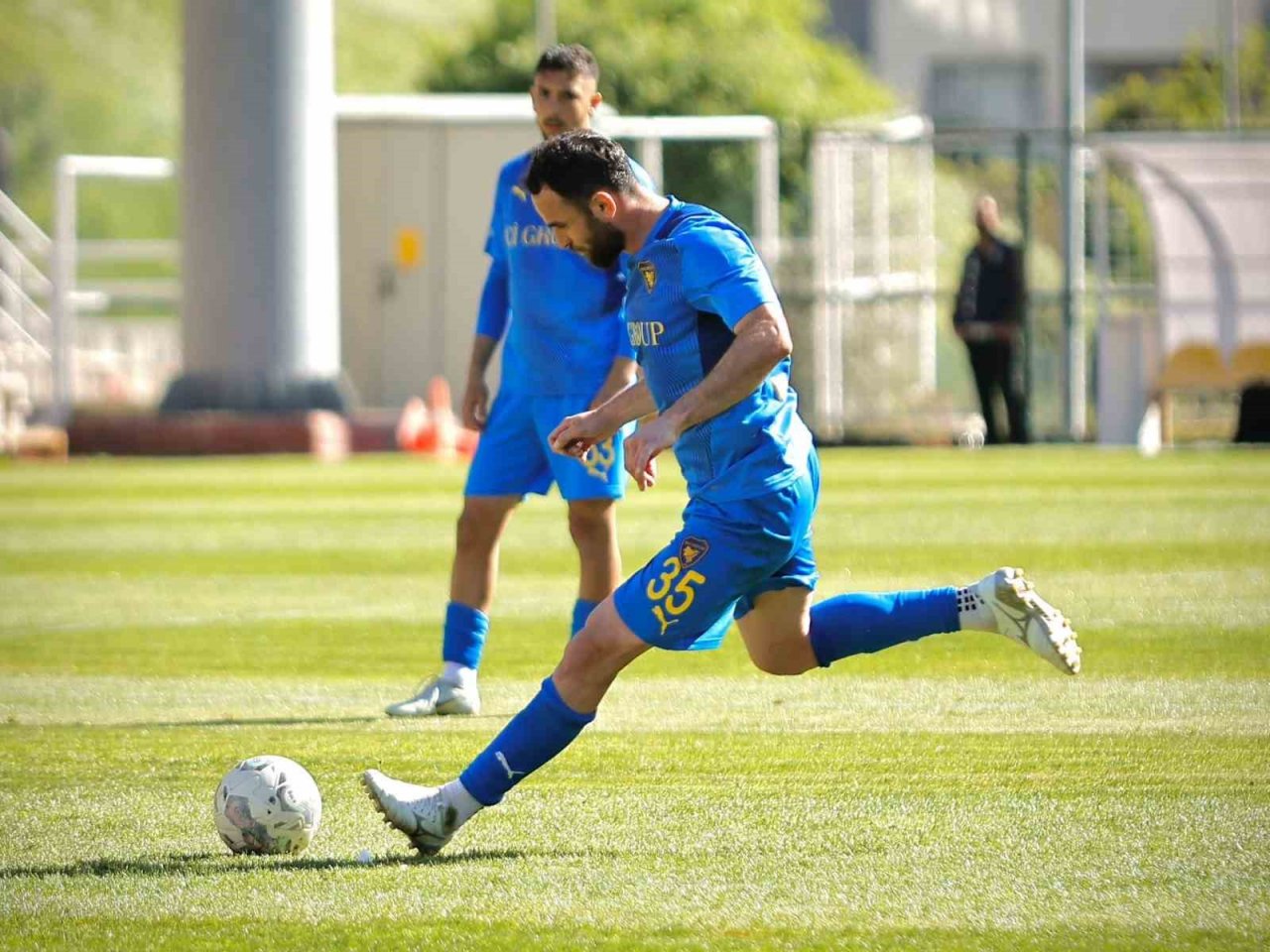 Bucaspor 1928, zirve takibini sürdürüyor