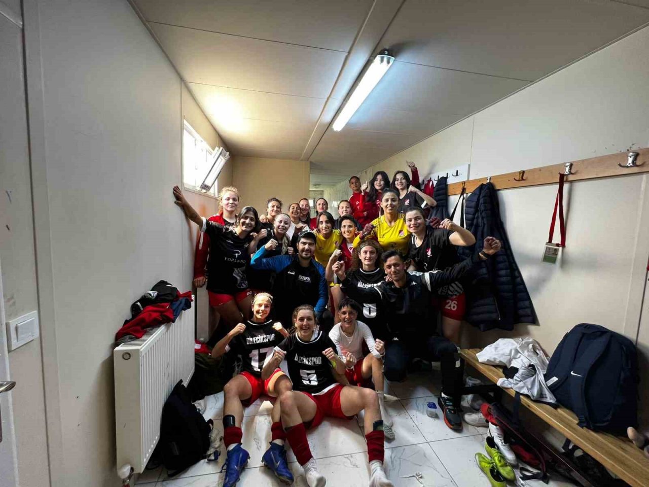 TFF Kadınlar 3. Lig: Bilecikspor: 1 - Bursa Demiryolu Gençlik ve Spor: 0