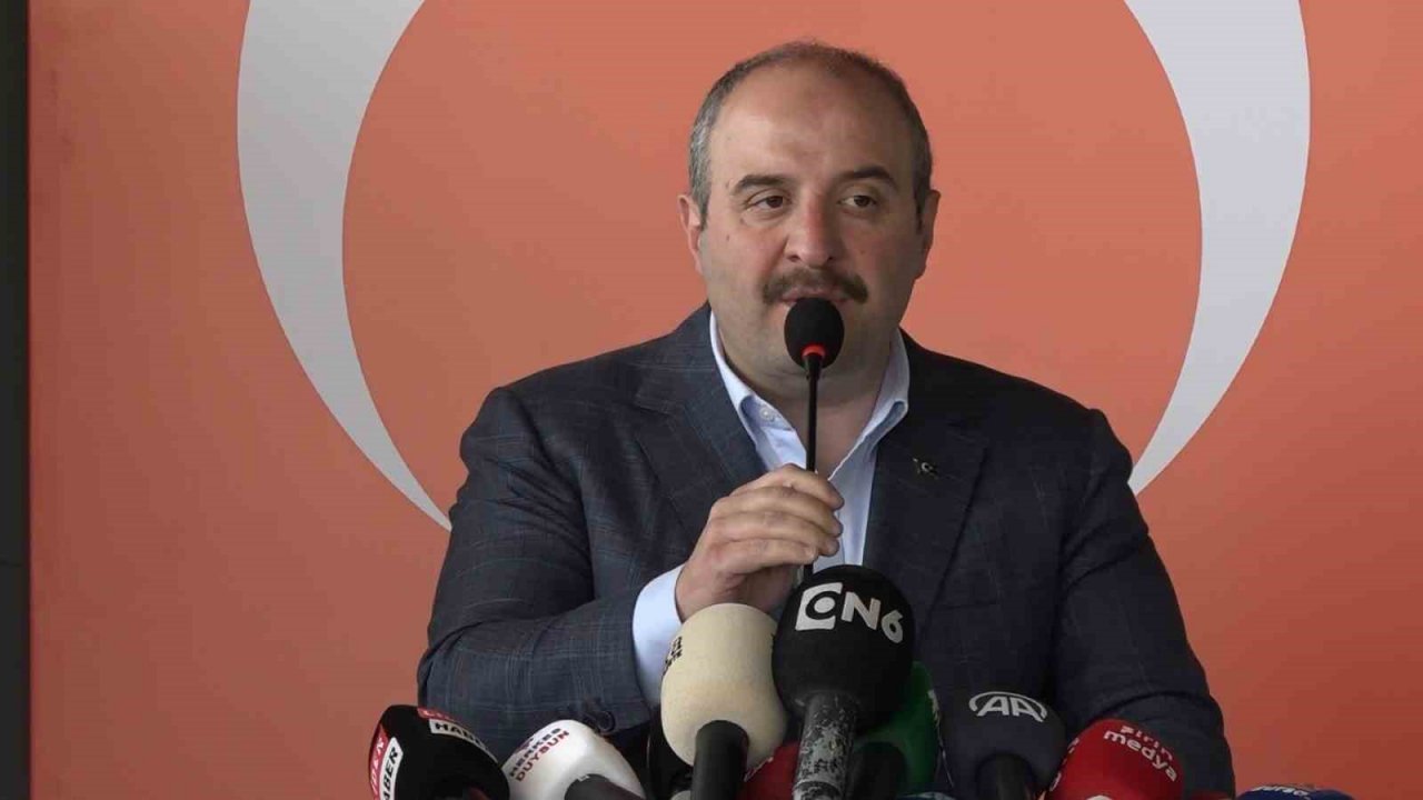 Bakan Varank: "Türkiye, dünyanın en büyük 10 ekonomisinden biri olacaktır"
