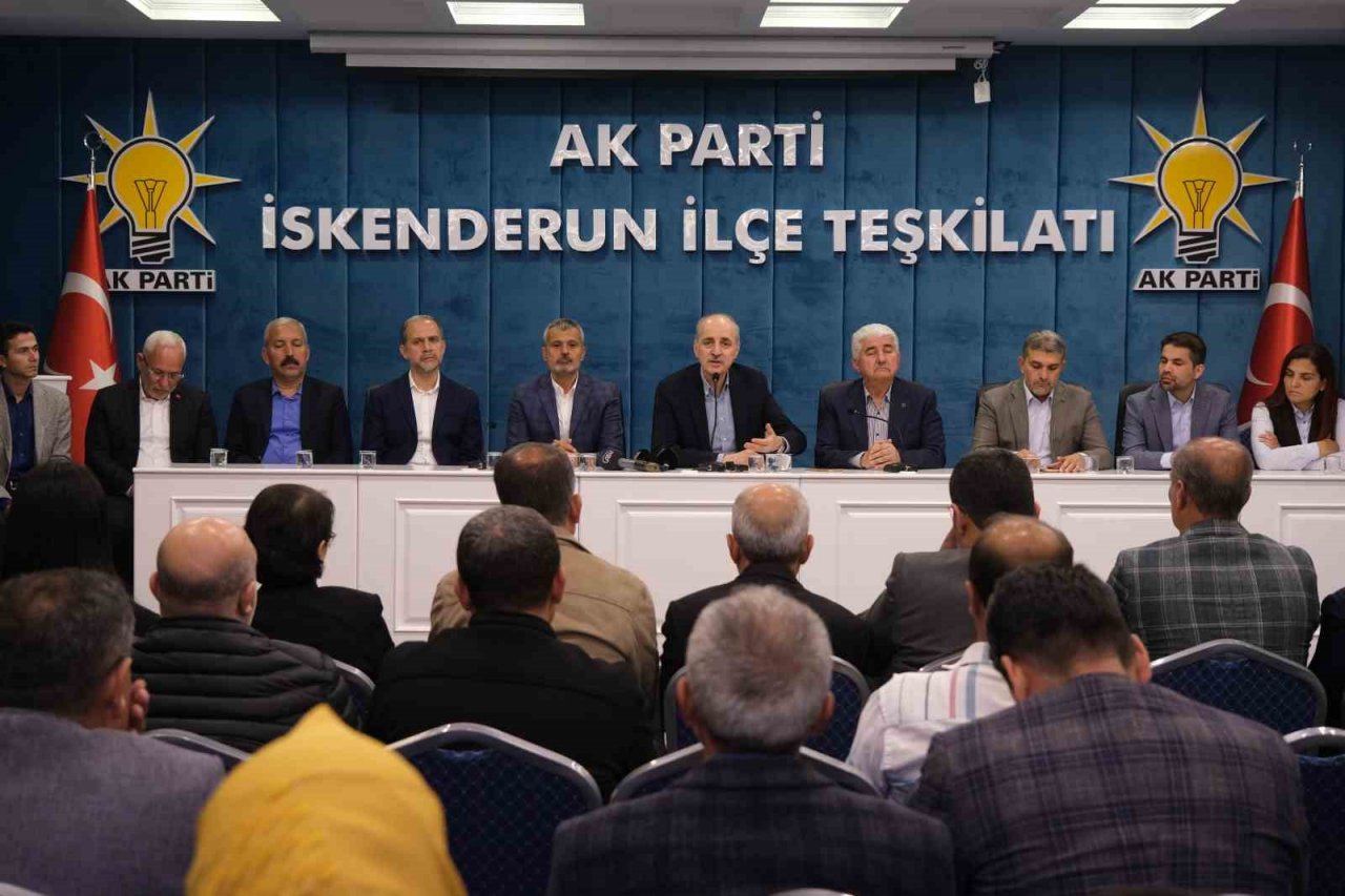 AK Parti Genel Başkanvekili Kurtulmuş: "Çok kısa sürede depremin vurduğu 11 ilimizin ayağa kalktığına hepimiz şahit olacağız, bu bir devlet sorumluluğudur"