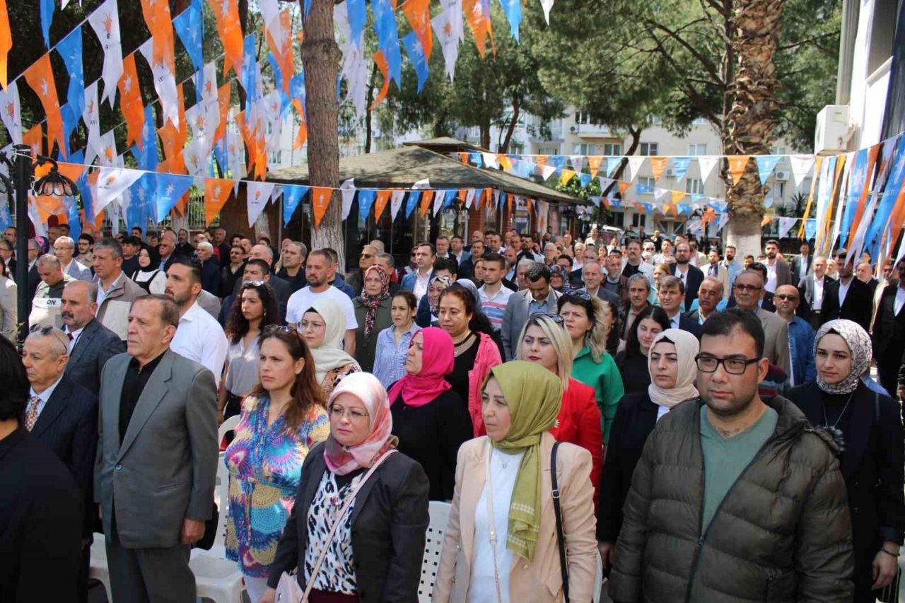 AK Parti Aydın İl Teşkilatı bayramlaştı