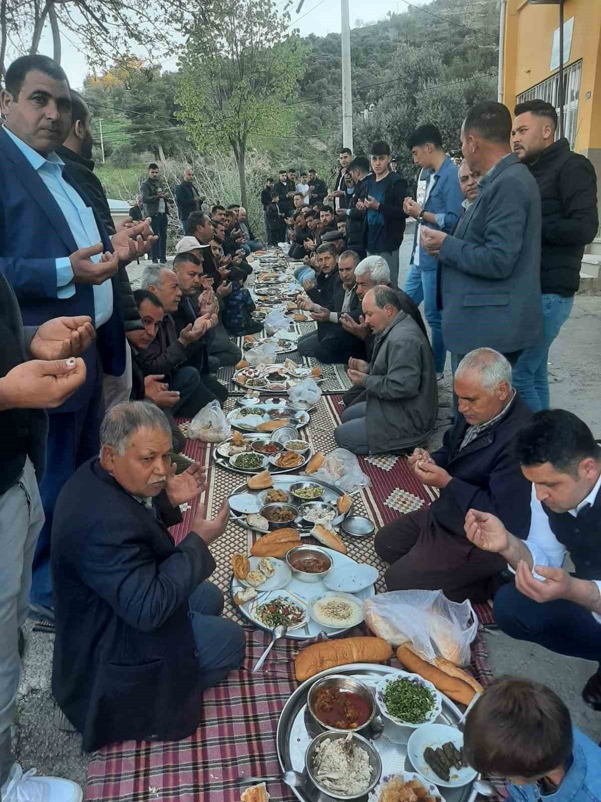 Dedelerinden devraldıkları geleneği 5 asırdır sürdürüyorlar