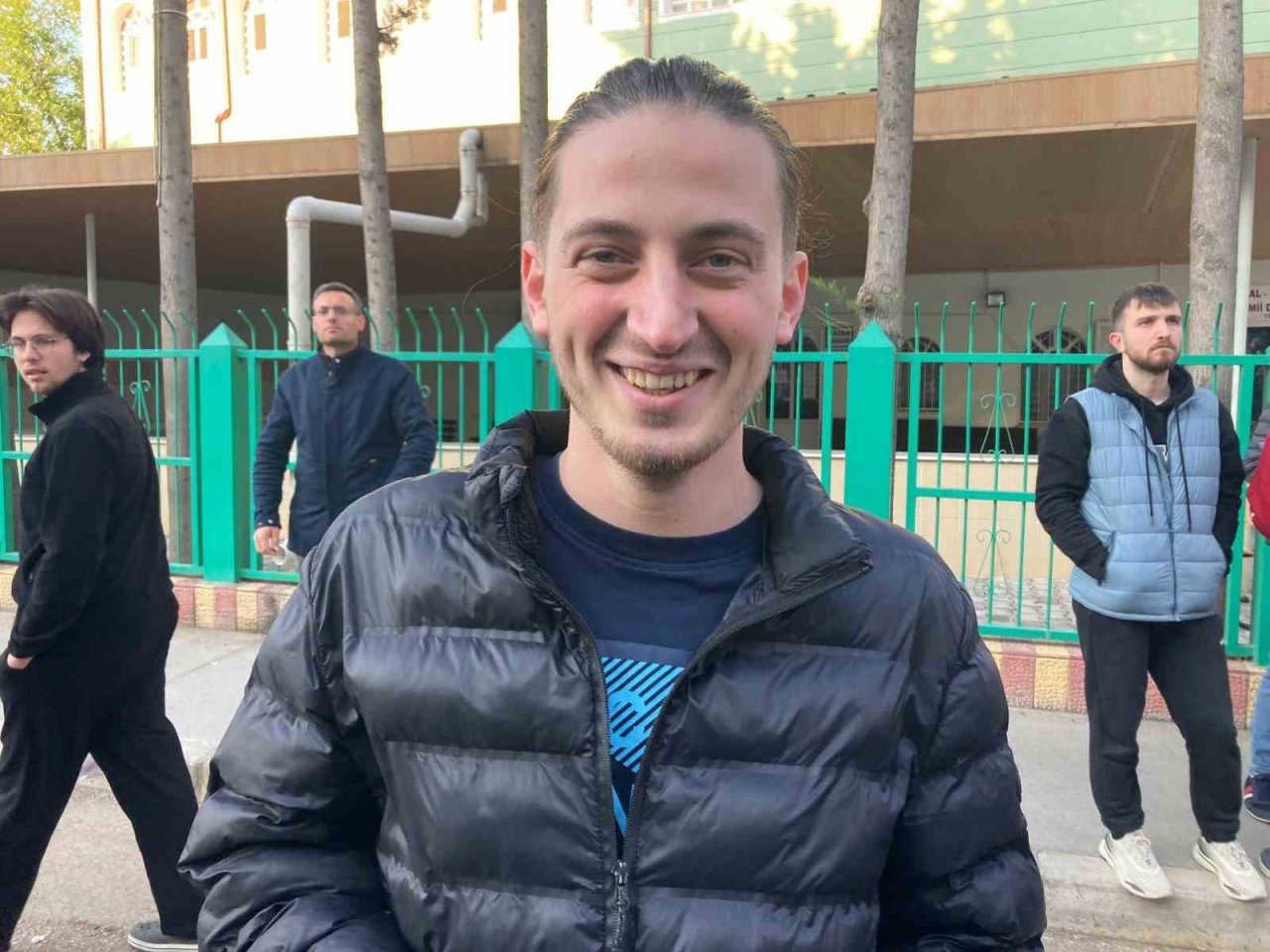 İzmirliler bayram namazı için camilere akın etti