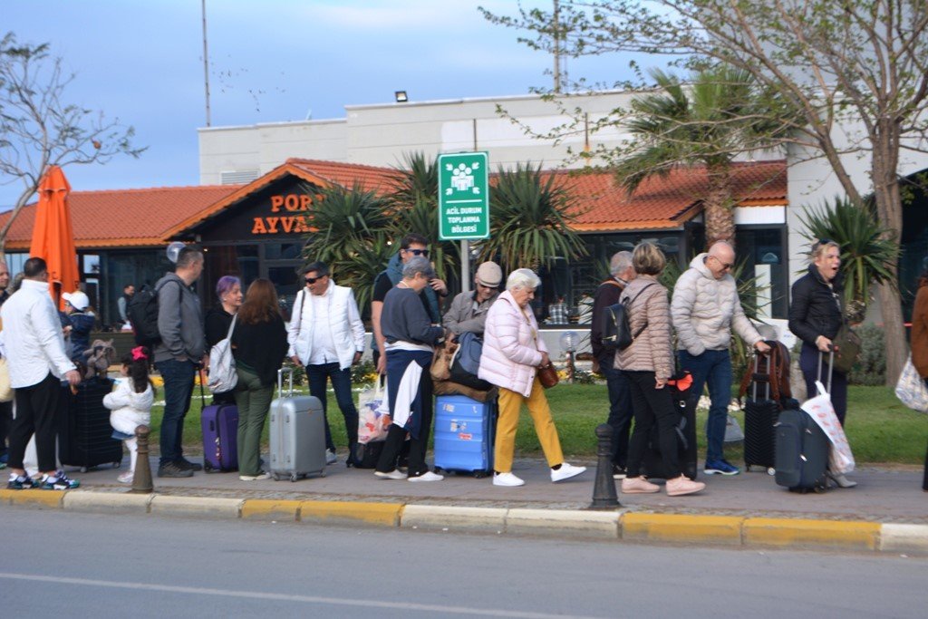 Tatilciler bayramda Yunan adalarına akın etti