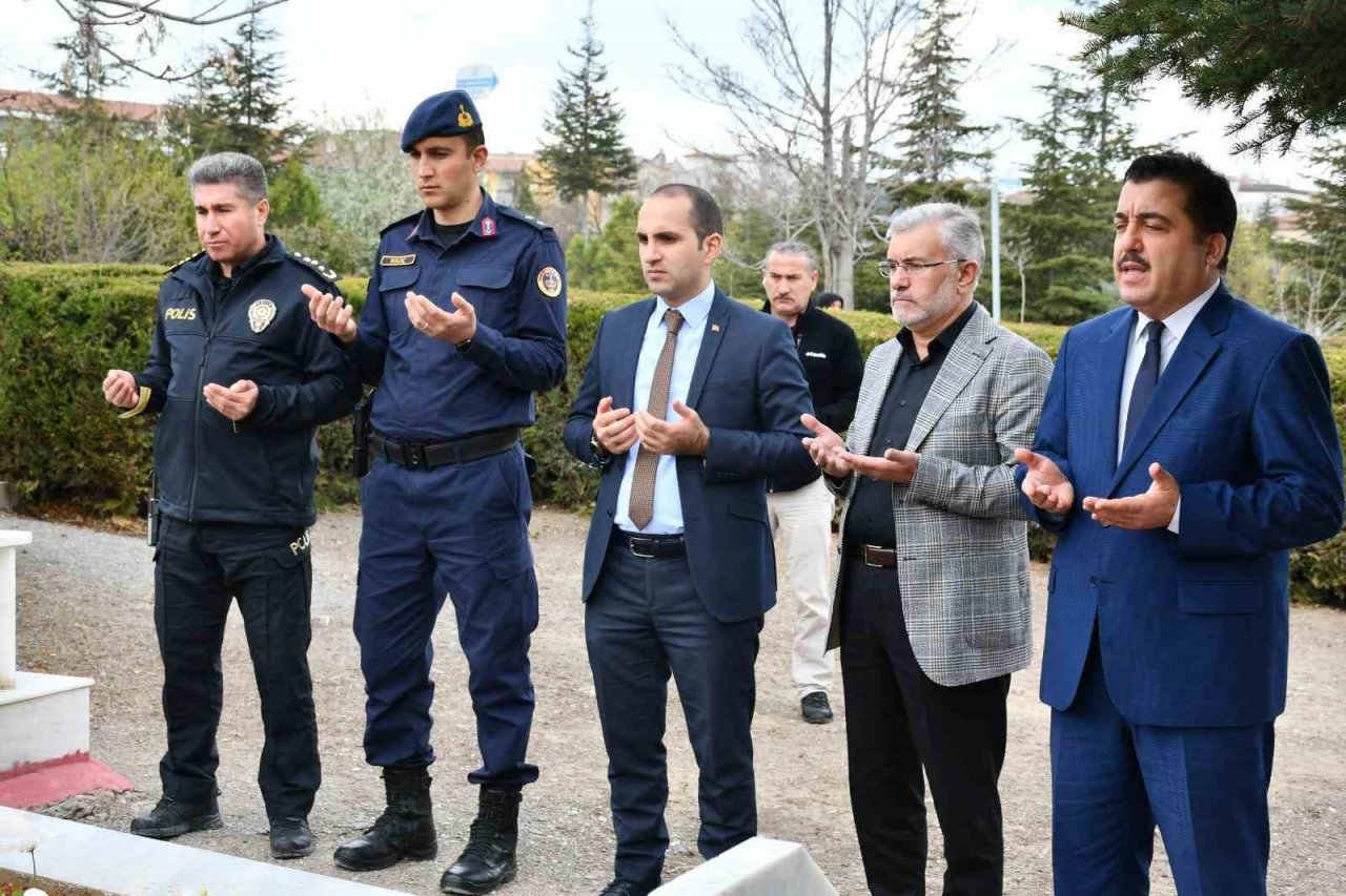 Kulu’da ilçe protokolü bayramlaştı