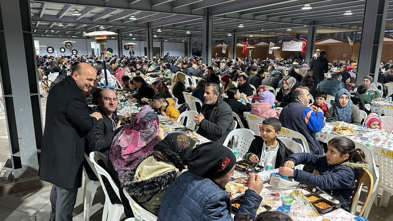 Yalova Altınova’da ramazan ayı dolu dolu geçirdi.