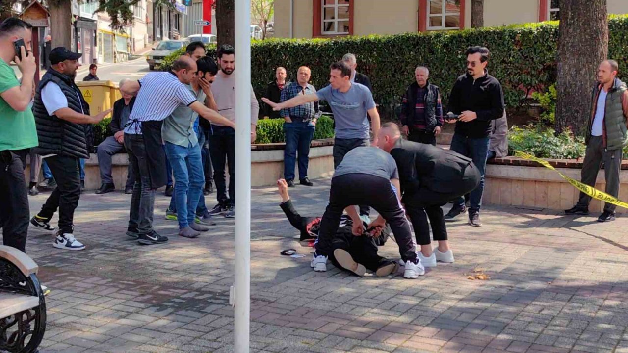 Bursa’da babasını yaralayanların babasını kurşunladı