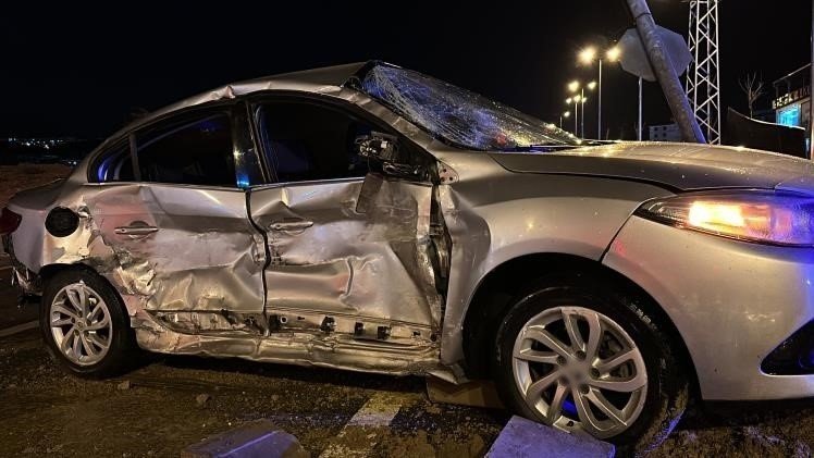 Elazığ’daki kazada yaralanan kadın hayatını kaybetti