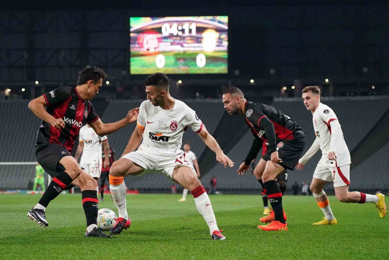 Galatasaray ile Fatih Karagümrük 18. randevuda