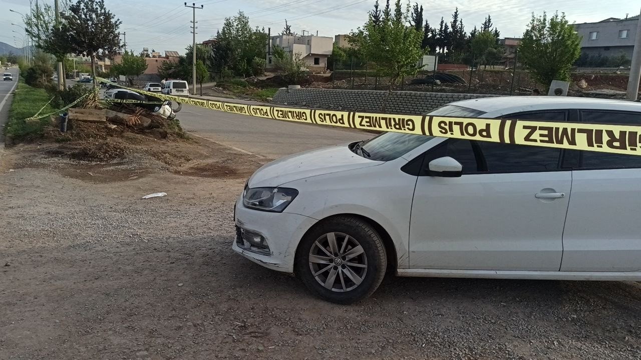 Motosikletle gezen arkadaşları kaza ayırdı: 1 ölü, 1 yaralı