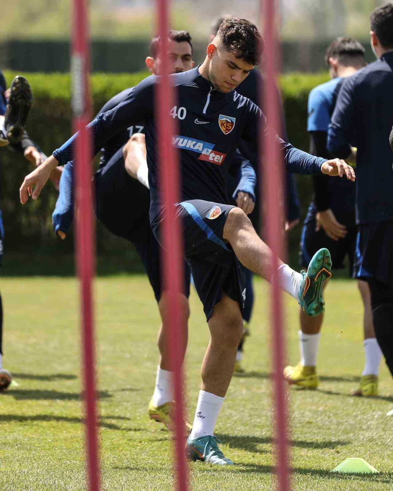 Kayserispor, Adana Demirspor hazırlıklarını tamamladı