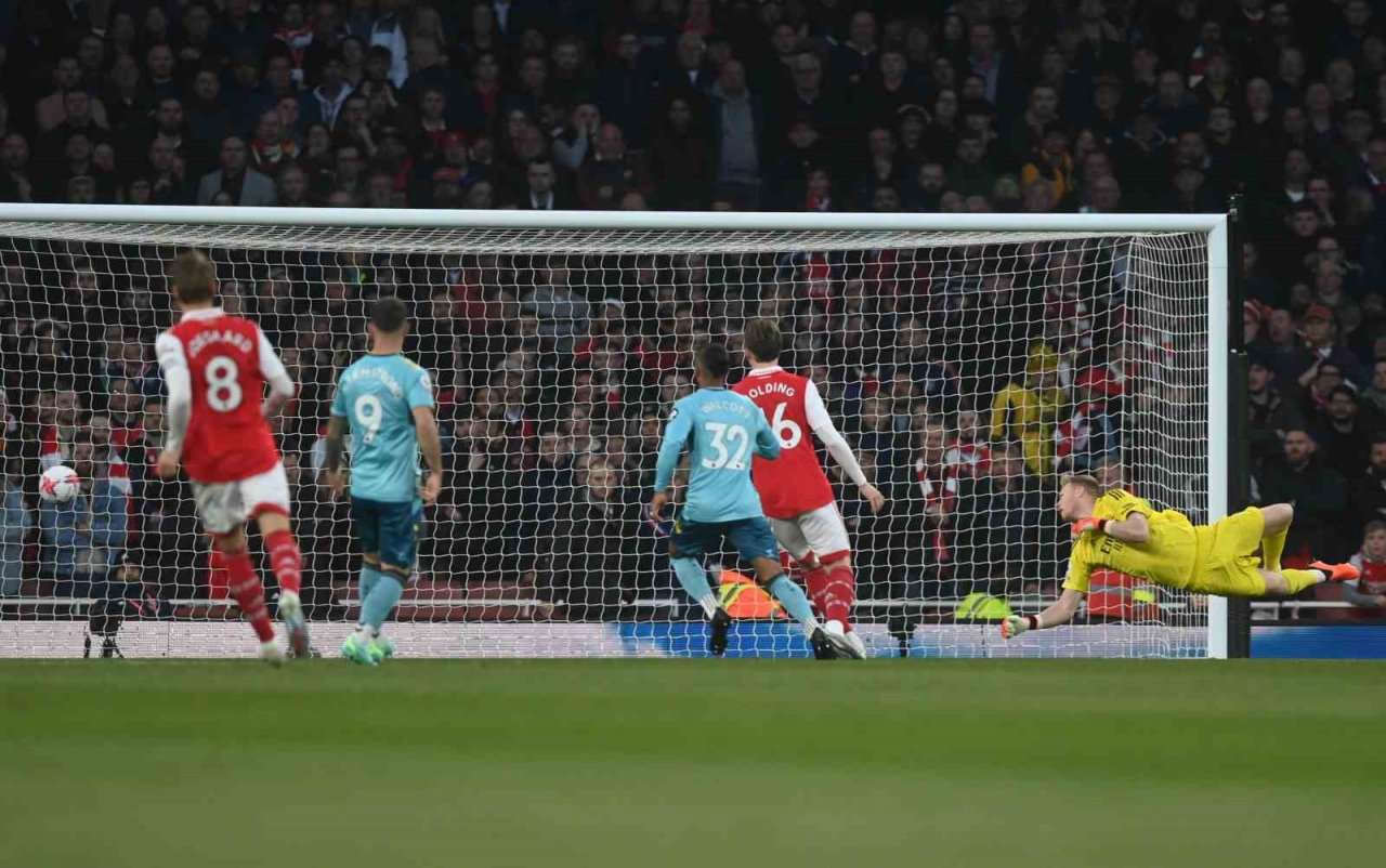 Arsenal’a bir çelme de Southampton’dan